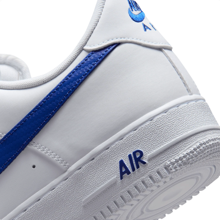 Nike White & Blue Low-Top Sneakers