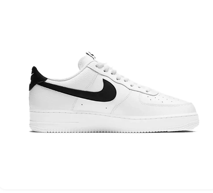 Nike White & Black Low-Top Sneakers