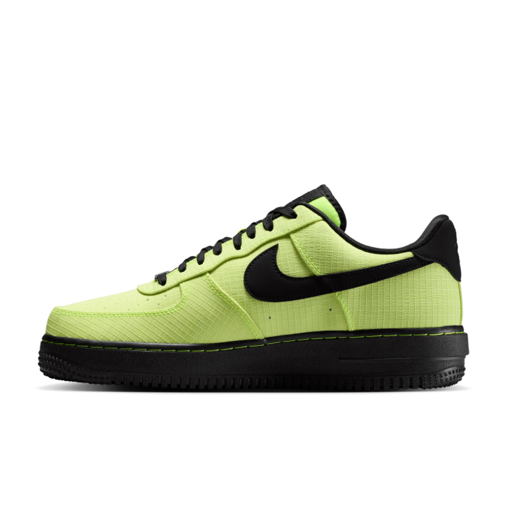 Nike Lime Green & Black Textured Low-Top Sneakers