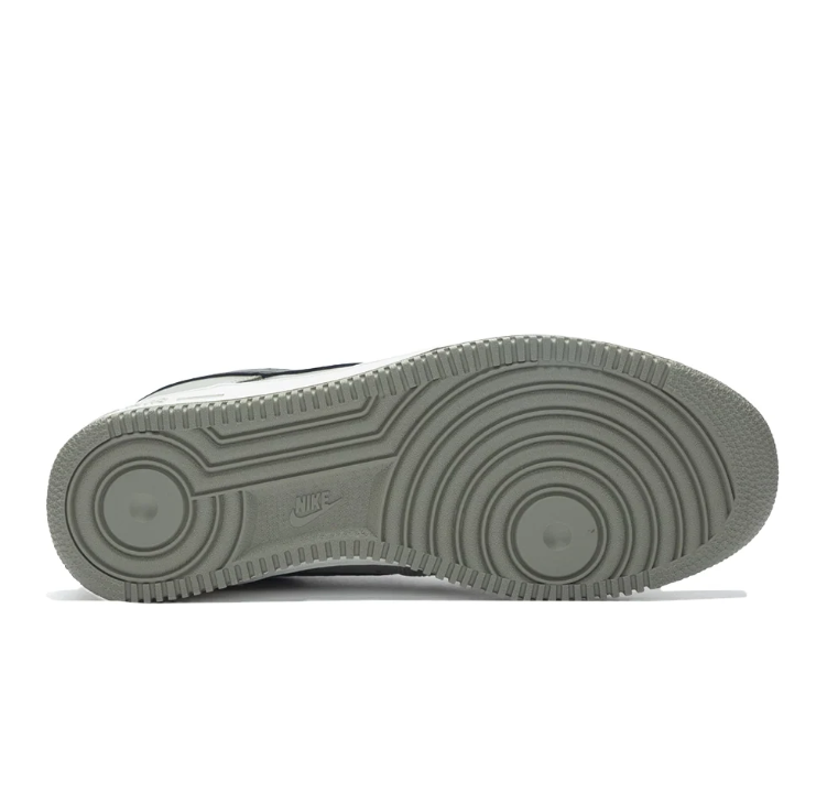 Nike Air Force 1 Low – Grey & Black Sneakers
