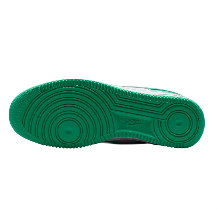 Nike Air Force 1 Low – Green & White Textured Sneakers