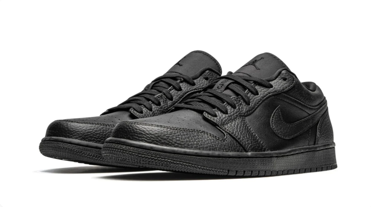 Jordan Air Jordan 1 Low – All-Black Sneakers