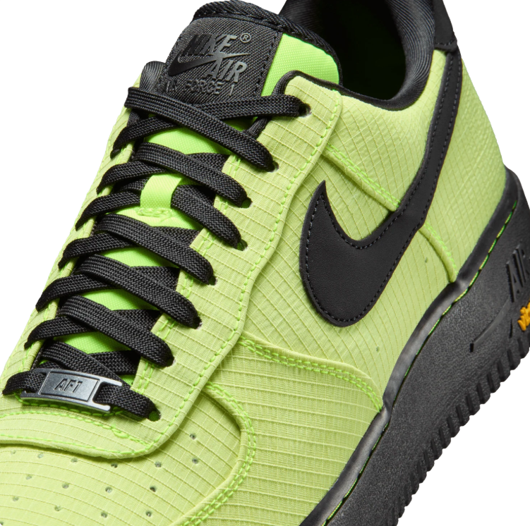 Nike Lime Green & Black Textured Low-Top Sneakers