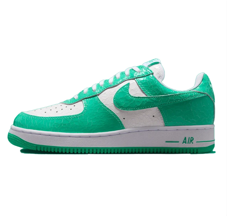 Nike Air Force 1 Low – Green & White Textured Sneakers